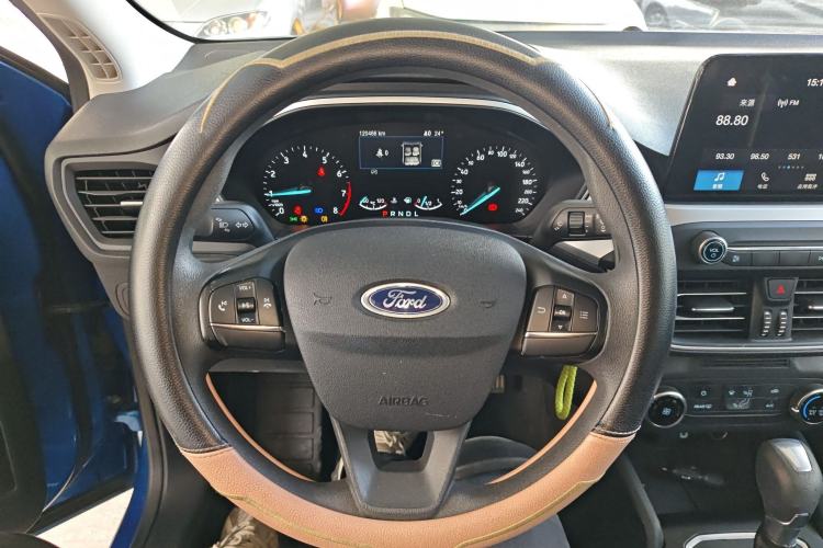 Used Ford Focus 2019 Sedan 1.5L Automatic FENGYUE Model China V Standard