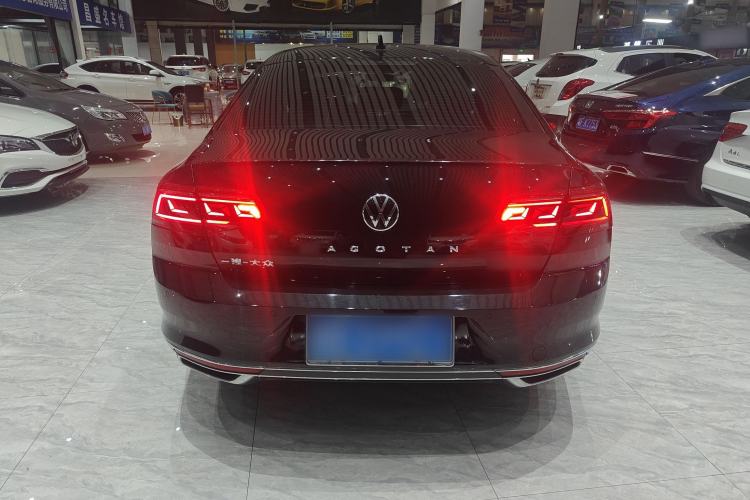 Used Volkswagen Magotan 2020 330TSI DSG Leading Model
