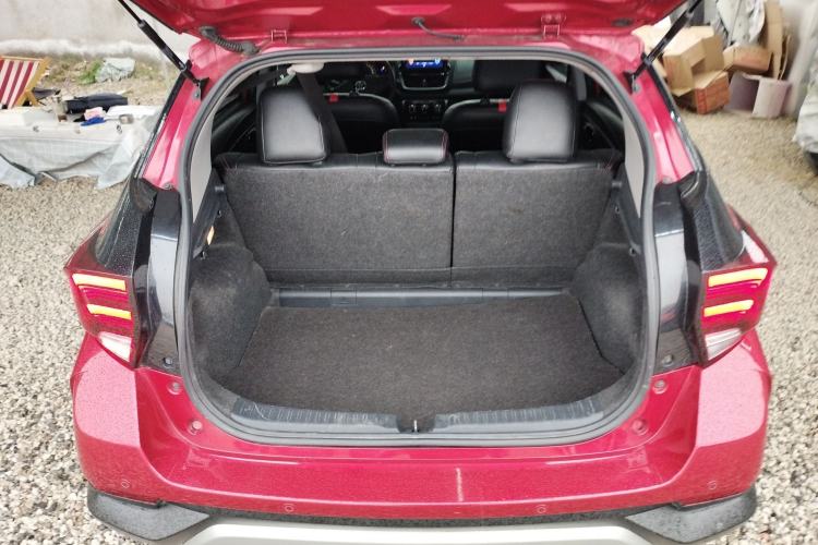 Used Toyota YARiS L 2021 X-Trail 1.5L CVT Leading Edition
