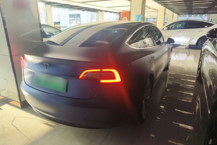 Used Tesla Model 3 2019 Long-Range Rear-Wheel-Drive Version
