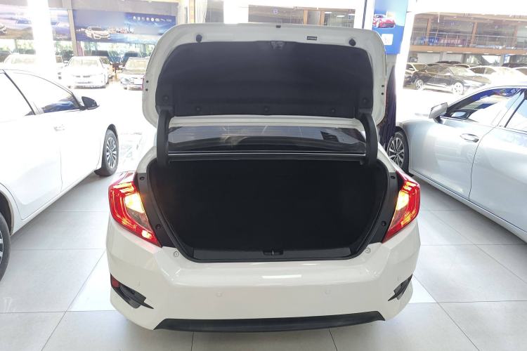 Used Honda Civic 2016 180TURBO CVT Comfort Version
