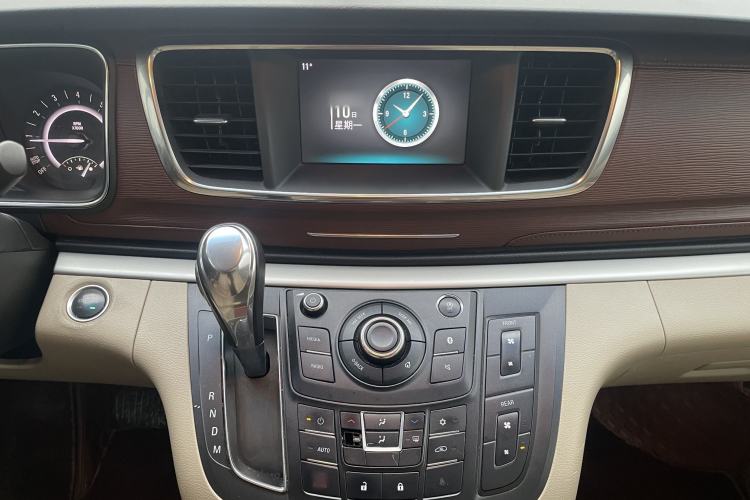 Used Buick GL8 2018 28T Comfort Model China VI Standard
