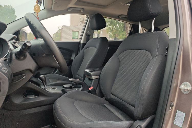 Used Hyundai ix35 2015 2.0L Automatic 2WD Comfort Edition China V Standard