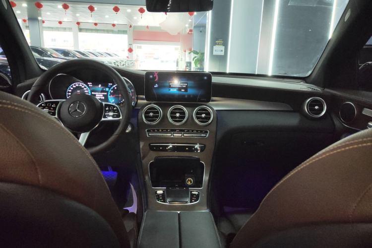 Used Mercedes-Benz GLC 2020 GLC 300 L 4MATIC Dynamic Edition