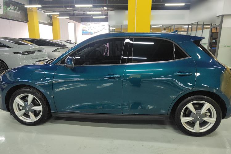 Used ORA Good Cat 2023 401 km Standard Range Luxury Version Lithium Iron Phosphate
