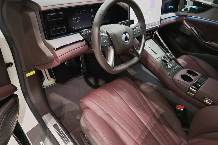 Used Denza Z9GT 2024 1100 Four-Wheel Drive Max Edition
