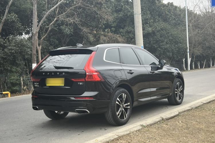 Used Volvo XC60 2019 T5 4x4 Smart Edition China V Standard
