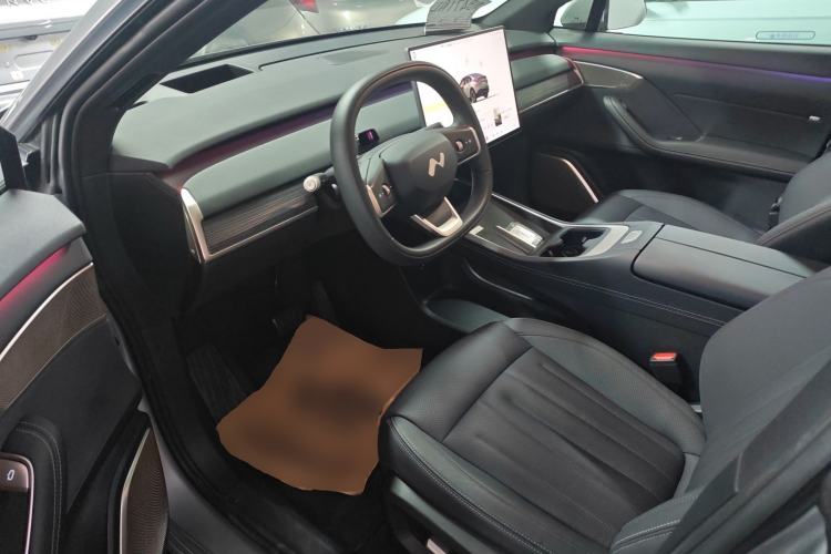 Used ONVO L60 2024 60 kWh Rear-Drive Version