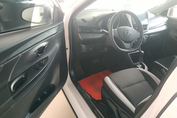 Used Toyota YARiS L 2021 X-Trail 1.5L CVT Leading Edition
