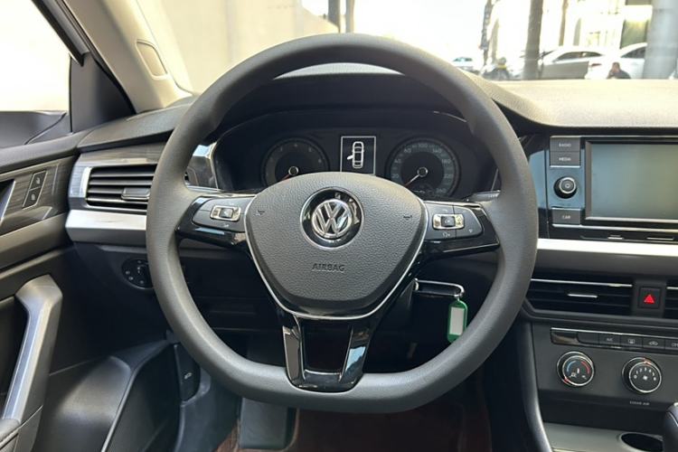 Used Volkswagen Lavida 2018 1.5L Automatic Comfort Edition China V Standard
