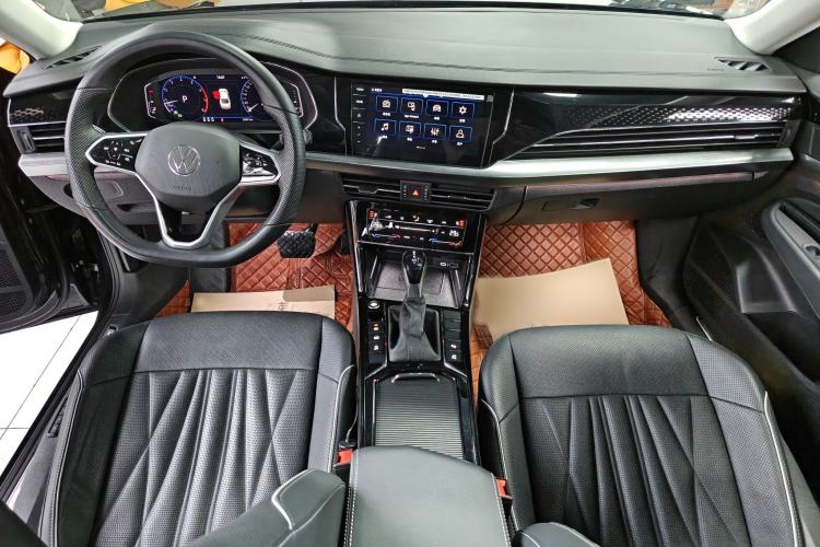 Used Volkswagen Passat 2023 330TSI Luxury Edition
