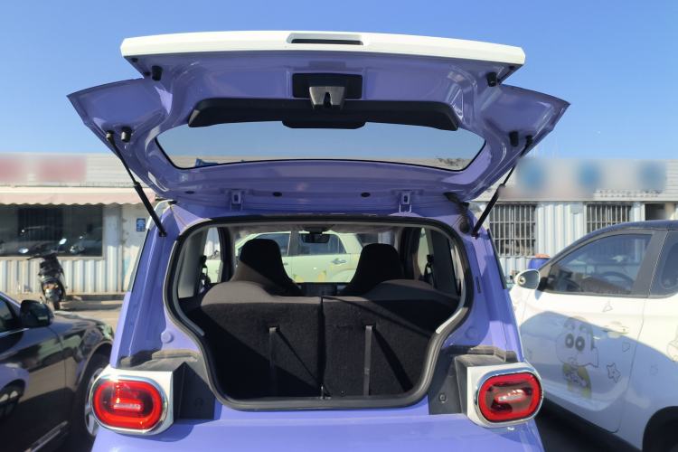 Used Wuling Hongguang MINIEV 2024 3rd Generation 215km Advanced Version
