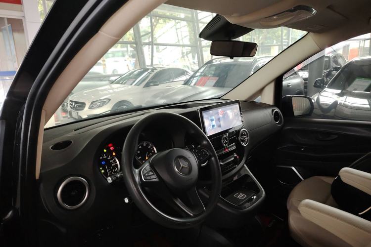 Used Mercedes-Benz Vito 2016 2.0T Elite Edition