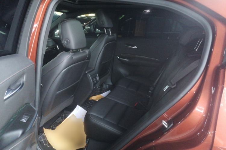 Used Cadillac XT4 2018 28T Two-Wheel Drive Luxury Sport Model
