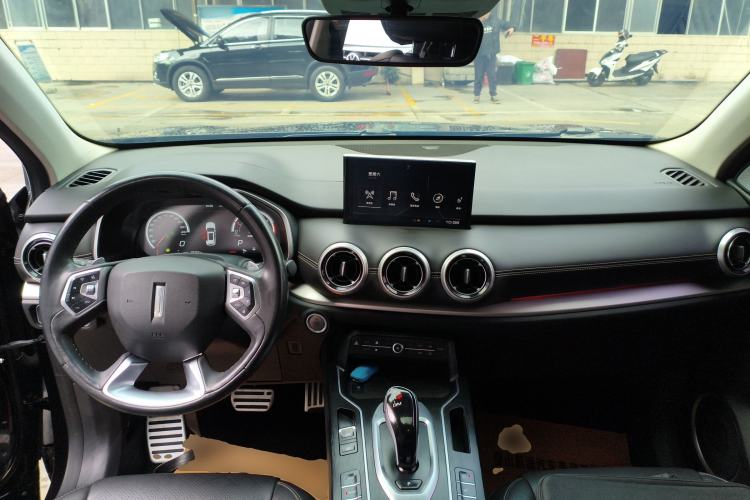 Used Wey VV6 2018 2.0T Two-Wheel Drive Flagship Version China V Standard
