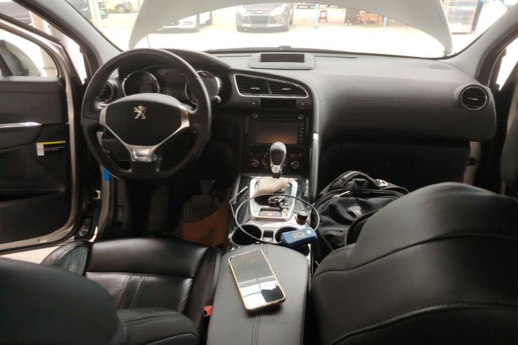 Used Peugeot 3008 2015 2.0L Automatic Trend Edition
