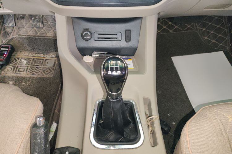 Used FORTHING Lingzhi 2019 M5L 1.6L 7-Seater Standard Model China VI
