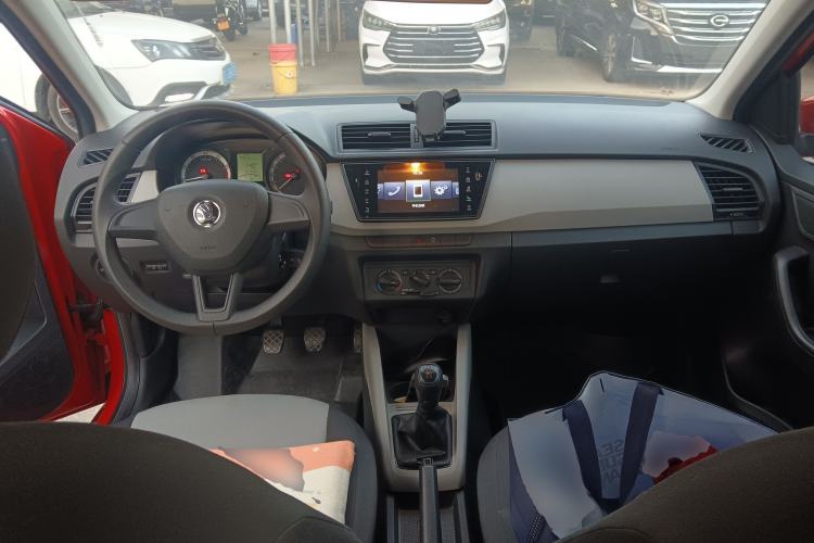 Used Skoda Fabia 2017 1.4L Manual Enjoy Edition
