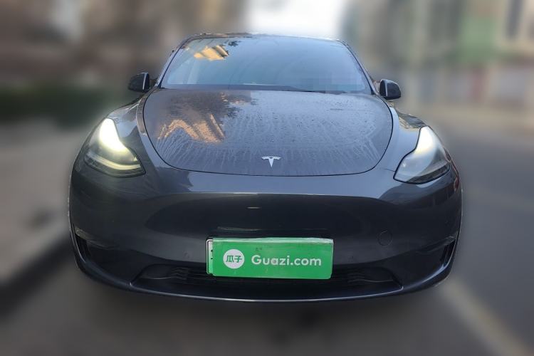 Used Tesla Model Y 2021 Long-Range All-Wheel-Drive Version