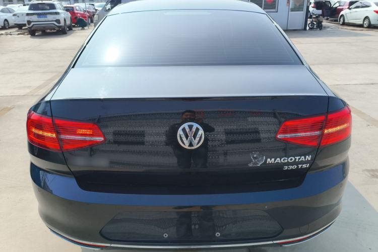 Used Volkswagen Magotan 2019 330TSI DSG Leading Model China VI Standard