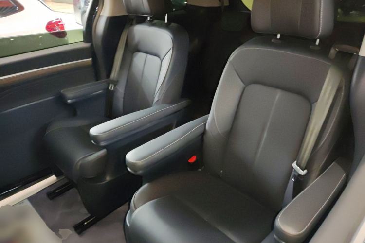 Used GAC Trumpchi M8 2023 Lingxiu Series 390T Deluxe Edition
