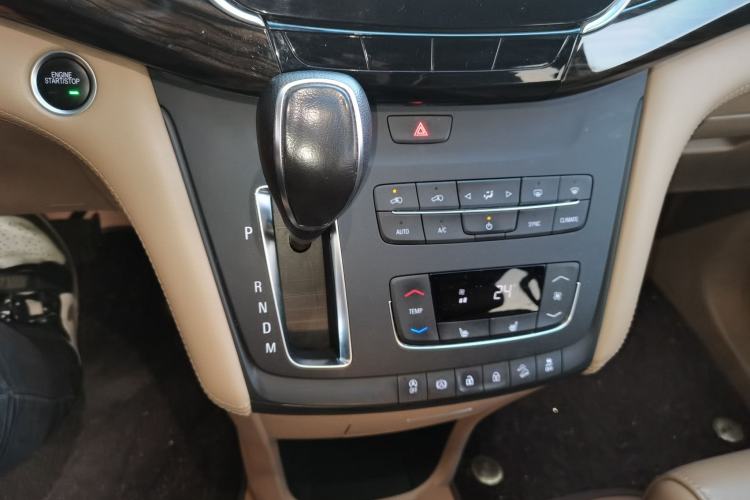 Used Buick GL8 2018 ES 28T Premium Model China VI Standard
