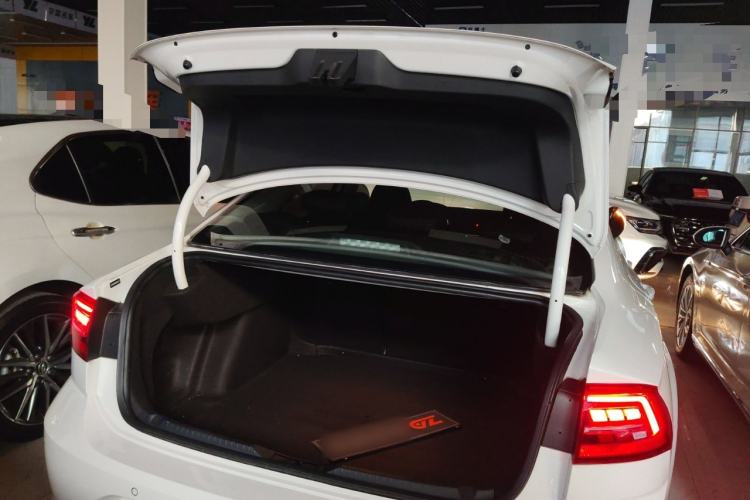 Used Volkswagen Lamando 2021 230TSI DSG Fashion Edition