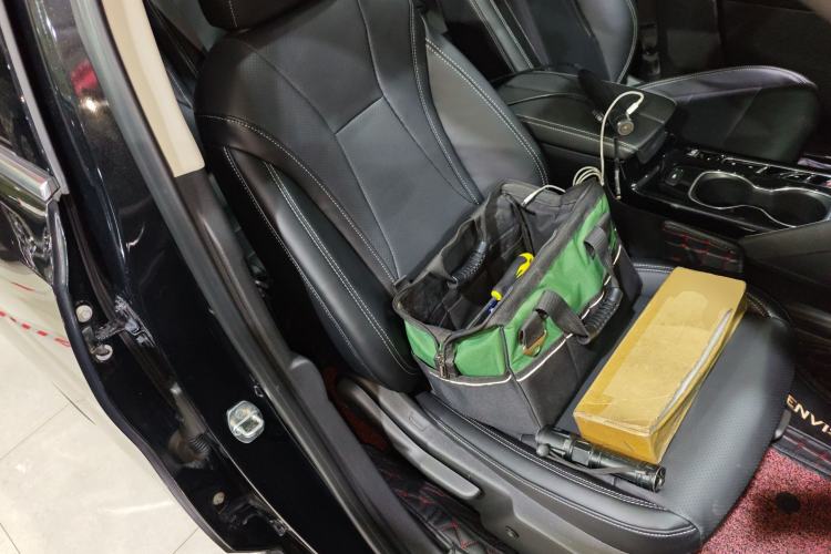 Used Buick Envision 2020 Onix S 652T Two-Wheel Drive Elite Model
