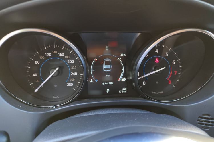 Used Jaguar F-PACE 2018 2.0T Four-Wheel Drive Urban Luxury Edition
