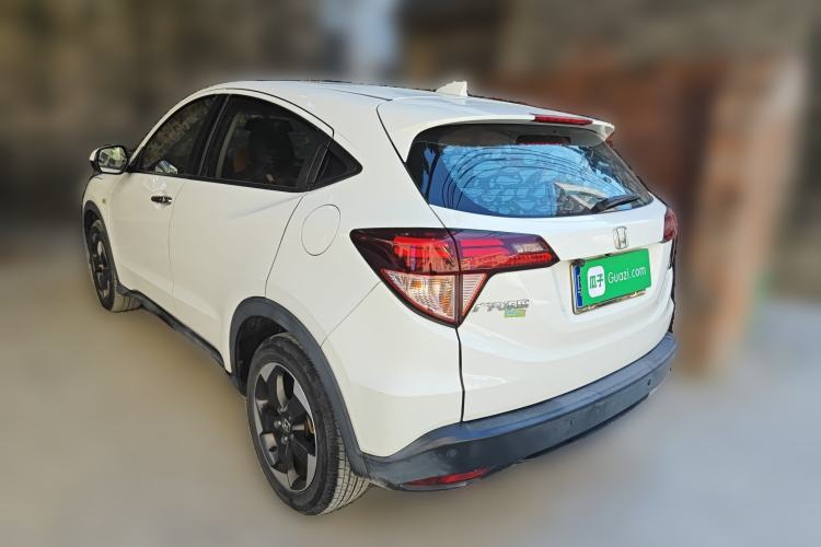 Used Honda Vezel 2017 1.8L CVT Front-Wheel Drive Pioneer Edition
