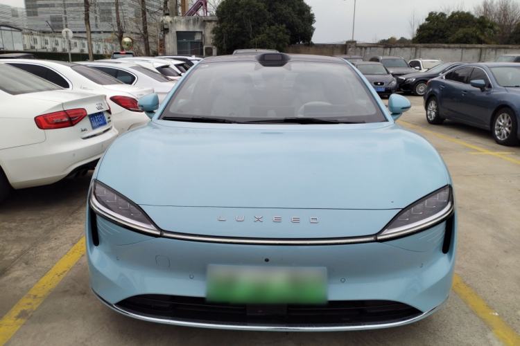 Used Hima Luxeed S7 2025 785 km Ultra
