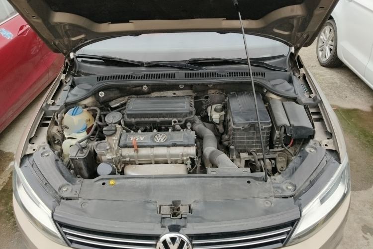 Used Volkswagen Sagitar 2014 Revised Version 1.6L Automatic Comfort Edition
