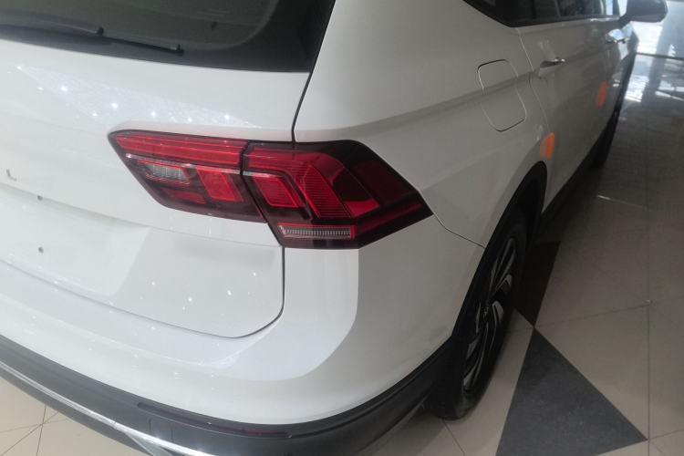 Used Volkswagen Tiguan L 2022 330TSI Automatic Two-Wheel Drive Comfort Edition
