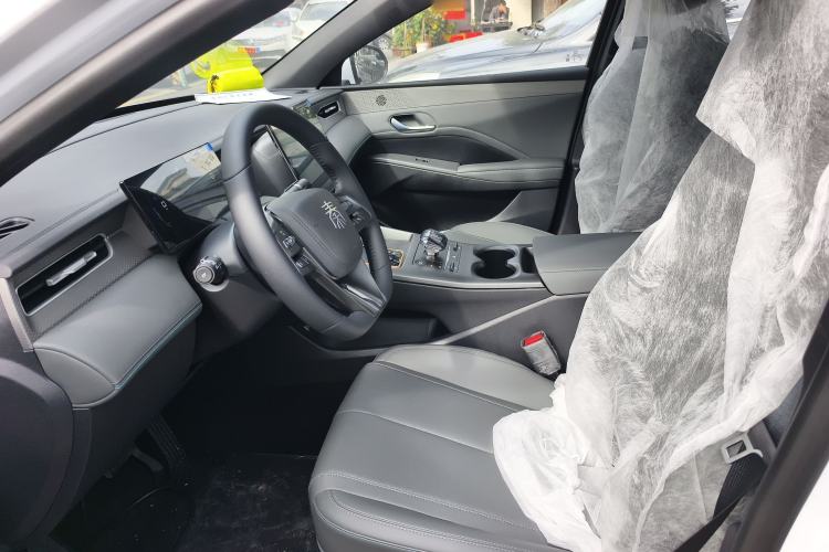 Used BYD Qin PLUS 2025 DM-i Smart Drive 55KM Leading Model
