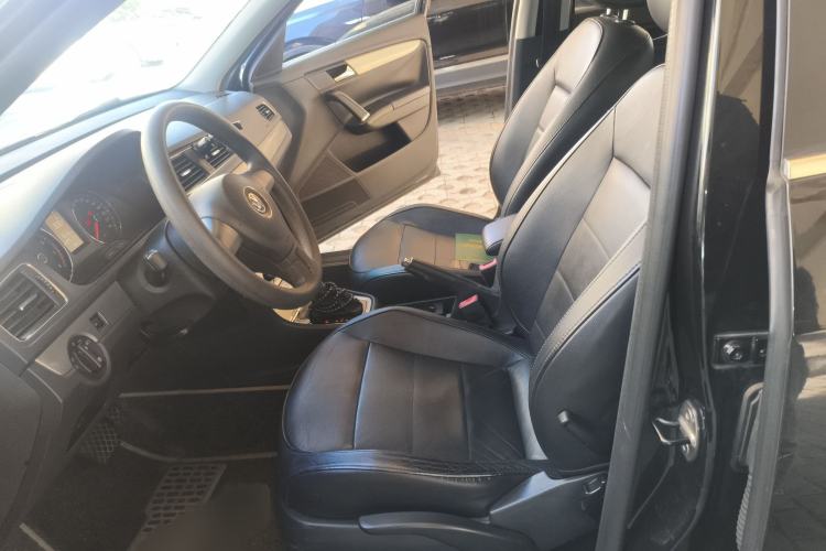 Used Volkswagen Lavida 2013 Restyled Classic 1.6L Automatic Comfort Edition
