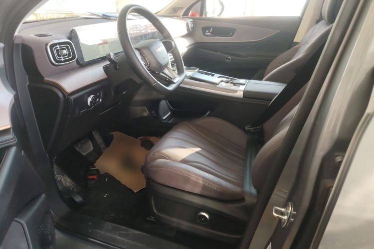 Used Chery Tiggo 9 C-DM 2025 1.5T 106KM Ultra-Comfort Edition 5 Seats Lithium-NMC
