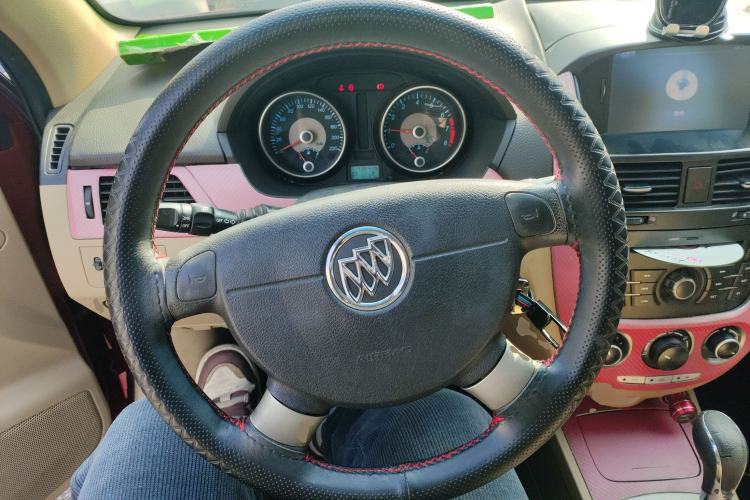 Used Buick Excelle 2013 1.5L Automatic Classic Model
