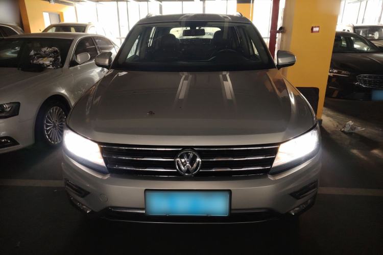 Used Volkswagen Tiguan L 2019 Updated Version 330TSI Automatic Two-Wheel Drive Panoramic Comfort Edition China VI Standard
