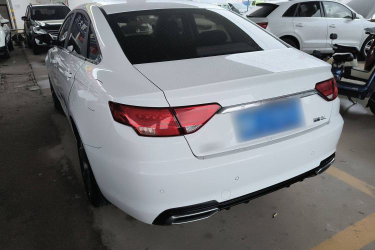 Used Geely Auto Emgrand GL 2017 1.8L DCT Elite Model
