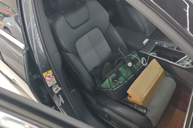 Used Audi A6L 2019 40 TFSI Luxury Dynamic Model
