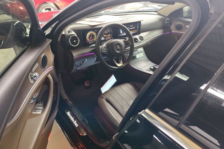 Used Mercedes-Benz E-Class 2016 E 300 L Luxury Model

