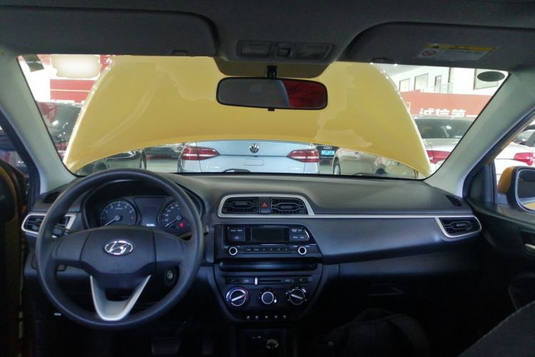 Used Hyundai Verna 2017 1.4L Automatic YueXiang Edition China V-standard
