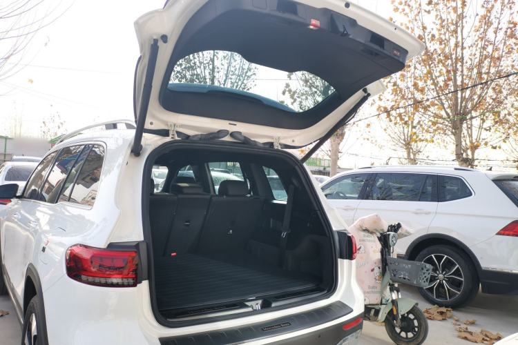 Used Mercedes-Benz GLB 2023 GLB 220 Fashion Model