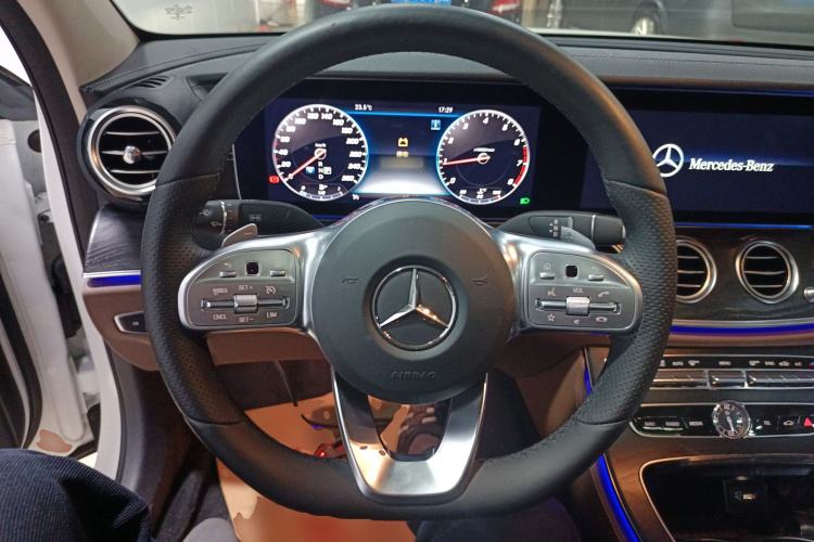 Used Mercedes-Benz E-Class 2019 E 300 L Sporty and Stylish Model