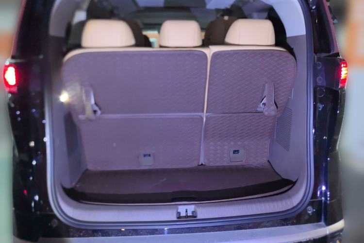 Used Denza D9 2022 DM-i 970 Four-Wheel Drive Prestige Model