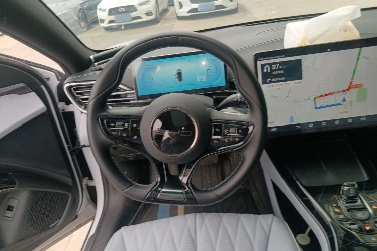 Used BYD Seal 2022 550 km Standard Range Rear-Wheel Drive Prestige Version
