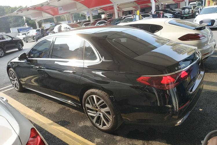 Used Mercedes-Benz E-Class 2024 E 300 L Stylish Model