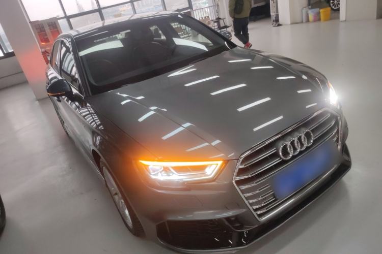 Used Audi A3 2020 Limousine 35 TFSI Fashion Edition China VI Emission Standard
