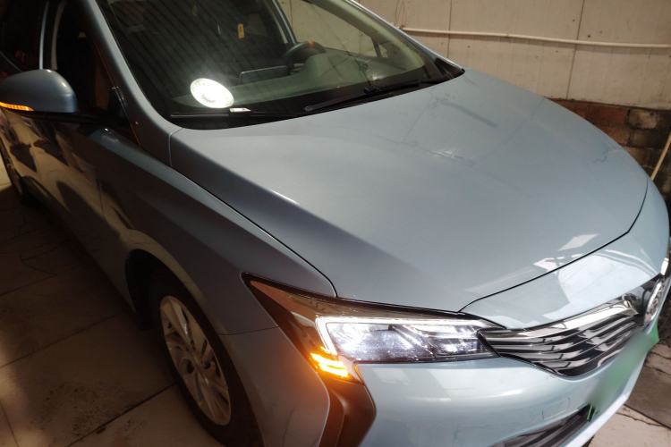 Used Buick Velite 6 2020 Plug-in Hybrid Connected Fashion Model
