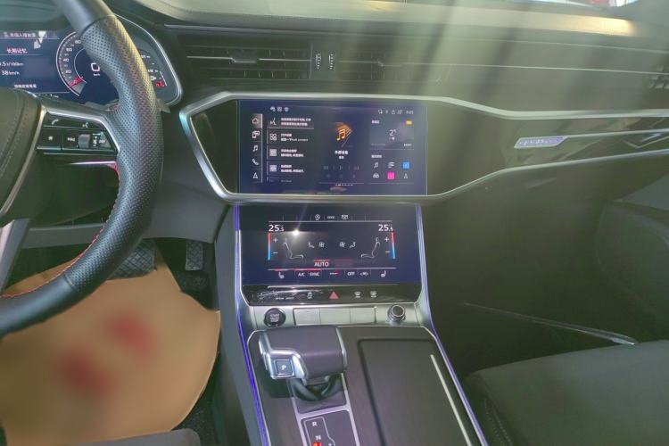 Used Audi A6L 2024 45 TFSI quattro Prestige Dynamic Edition
